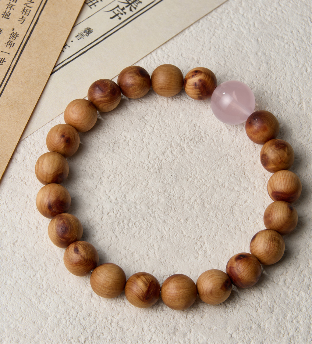 [Magneto Amoure] Cliff Cypress Bracelet