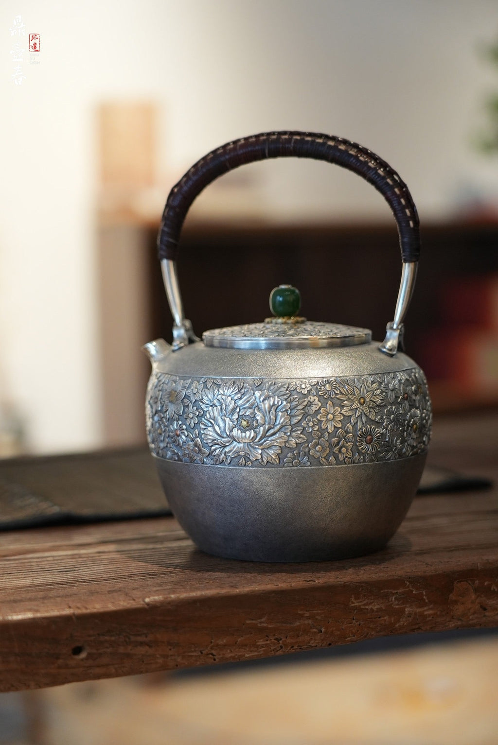 Blooming Blessings Silver Kettle【extra large】